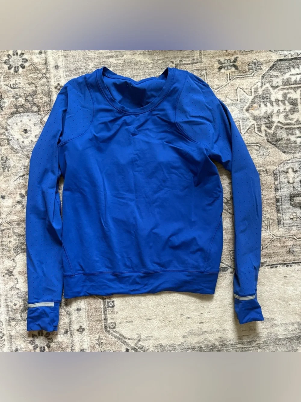 Lululemon Mind Over Miles Long Sleeve Size 4 Jet Stream blue